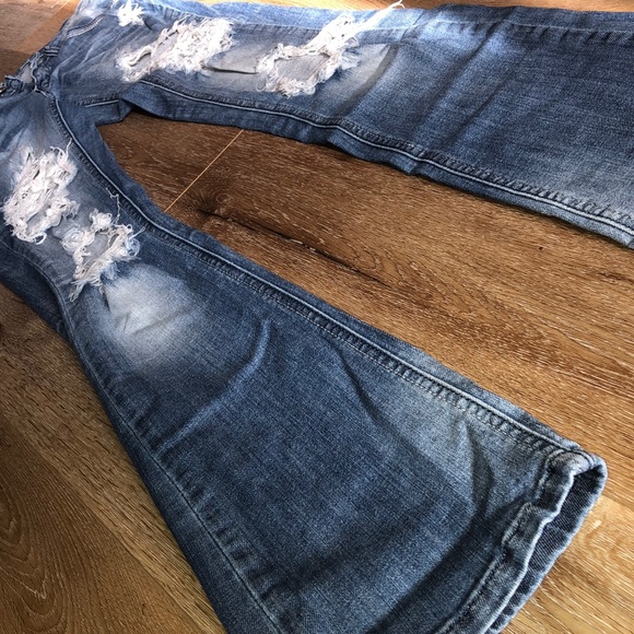 Ripped boot cut jeans - Picture 2 of 2